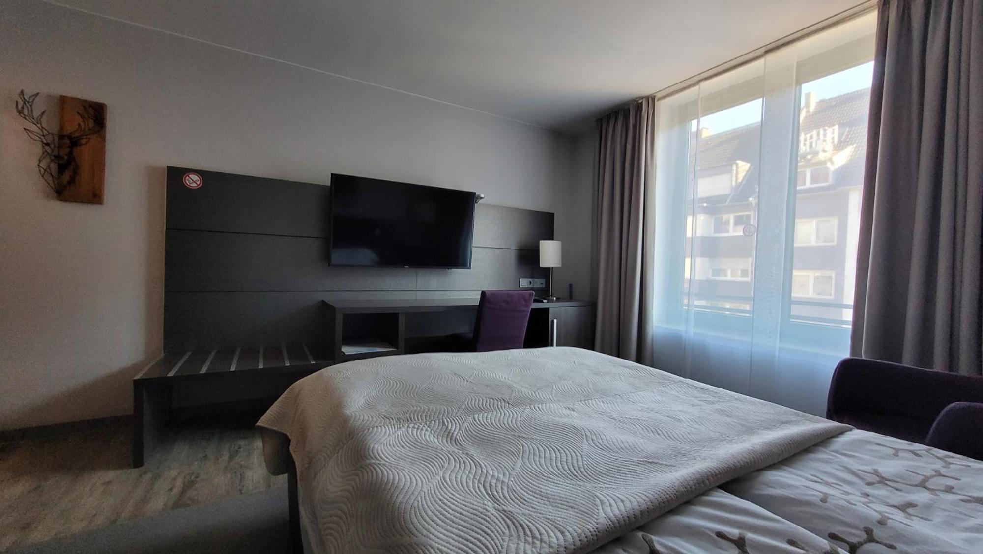Nice Apartment in modern Center of Düsseldorf Bagian luar foto